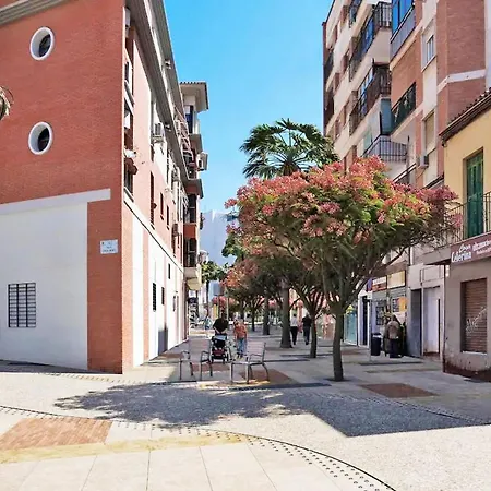 Vip House Rentals, Entire In Old Town Apartment *