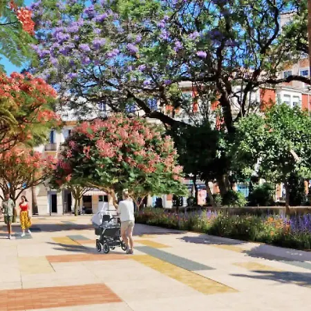 Vip House Rentals, Entire In Old Town